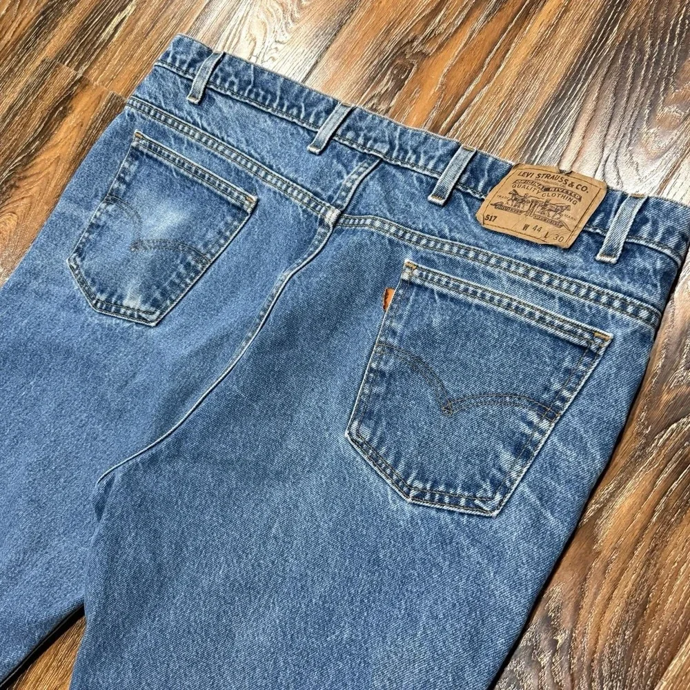 Vintage Levi's 517 Orange Tab Boot Cut Blue Jeans Mens Size 44X30 (40X24 Actual)